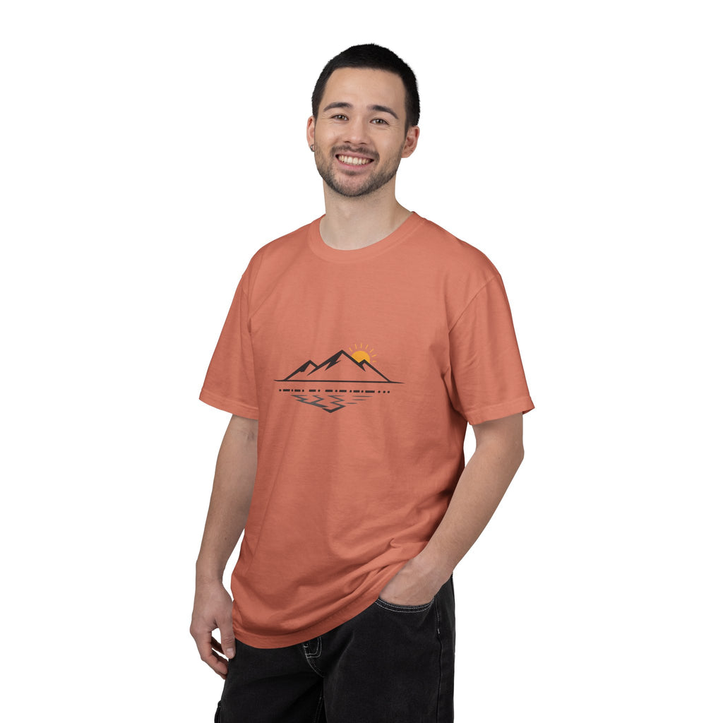 Minimal Mountain Sunset T-Shirt