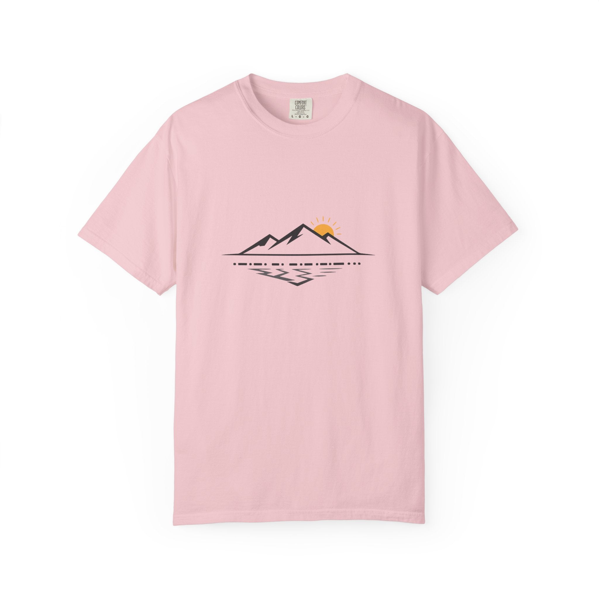 Minimal Mountain Sunset T-Shirt