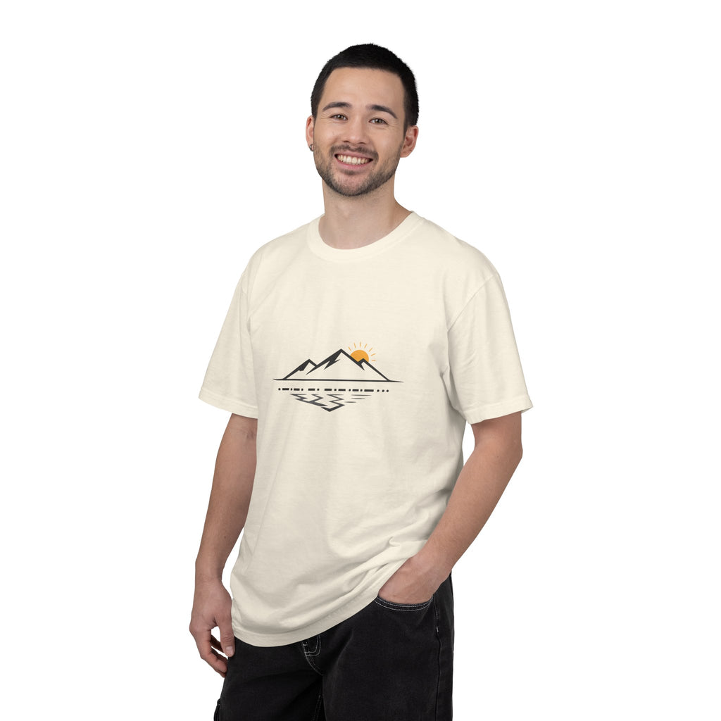 Minimal Mountain Sunset T-Shirt