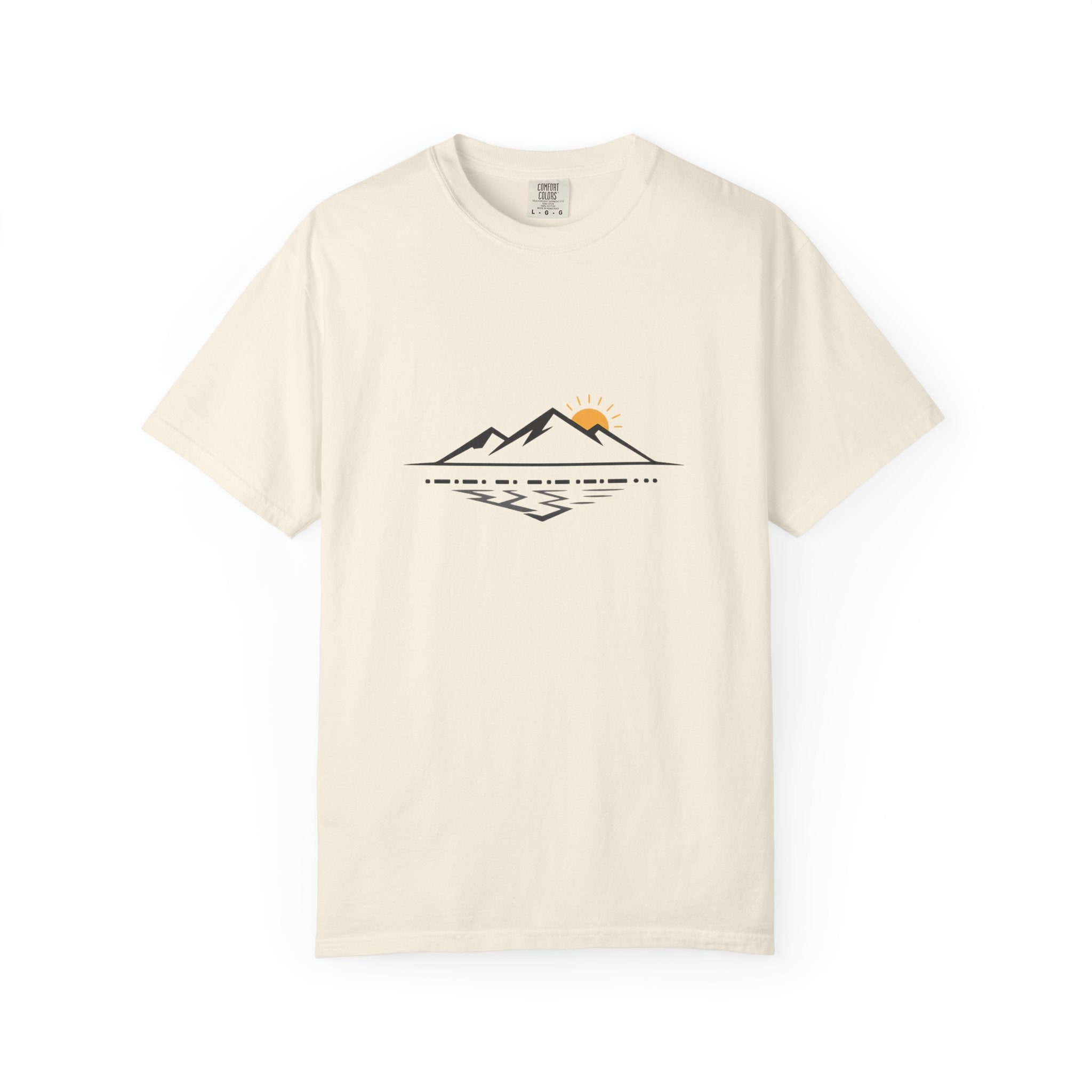 Minimal Mountain Sunset T-Shirt